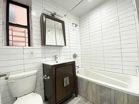 3rd image of 273 W 150th St APT 3C