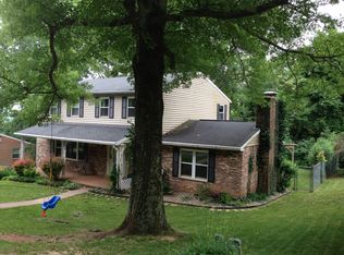 7 Woodland Park Dr, Parkersburg, WV 26104
