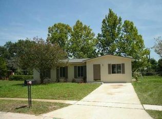 392 N Gregory Dr, Casselberry, FL 32707