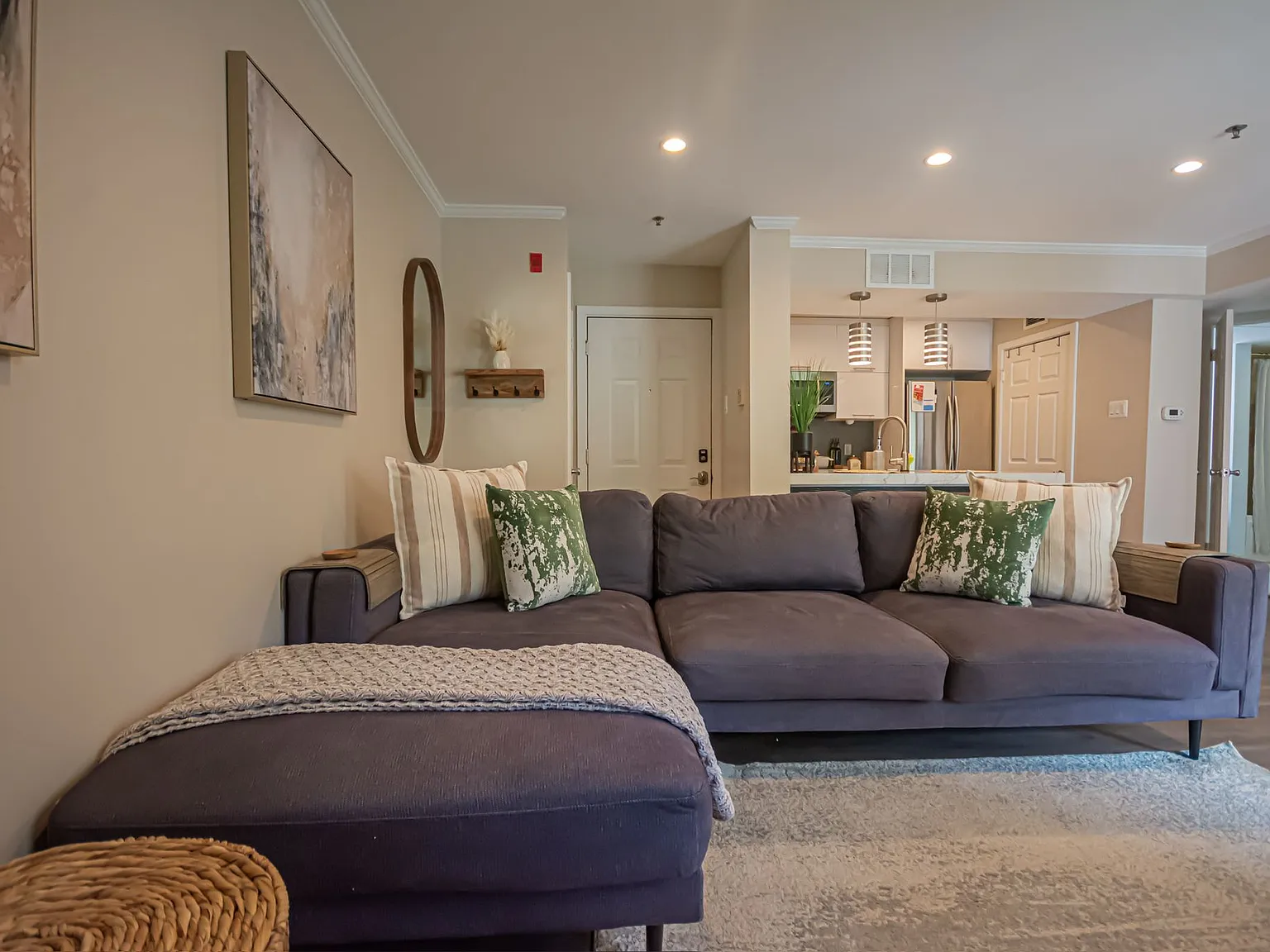 1504 Lincoln Way — Photo 1