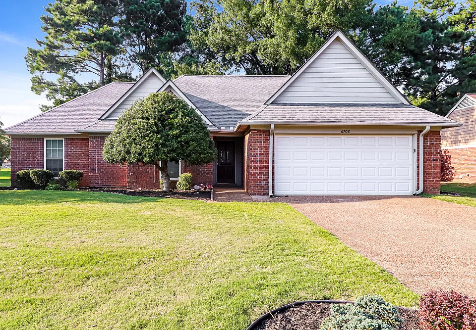 6708 Dawnhill Rd