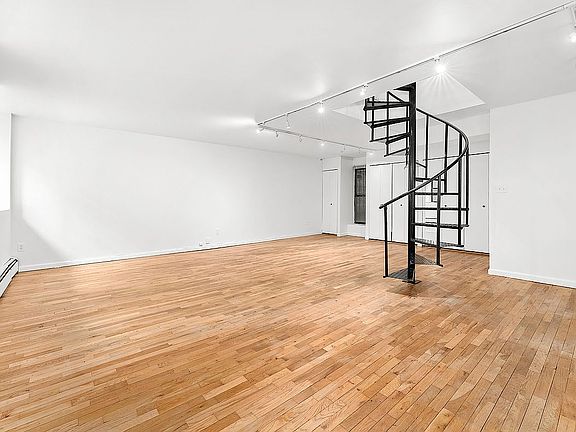 4th image of 446 W 47th St APT 1A