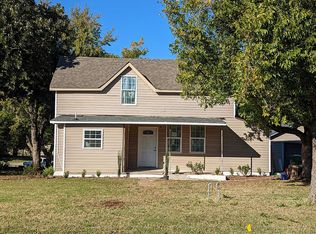 102 N 10th St, Yukon, OK 73099