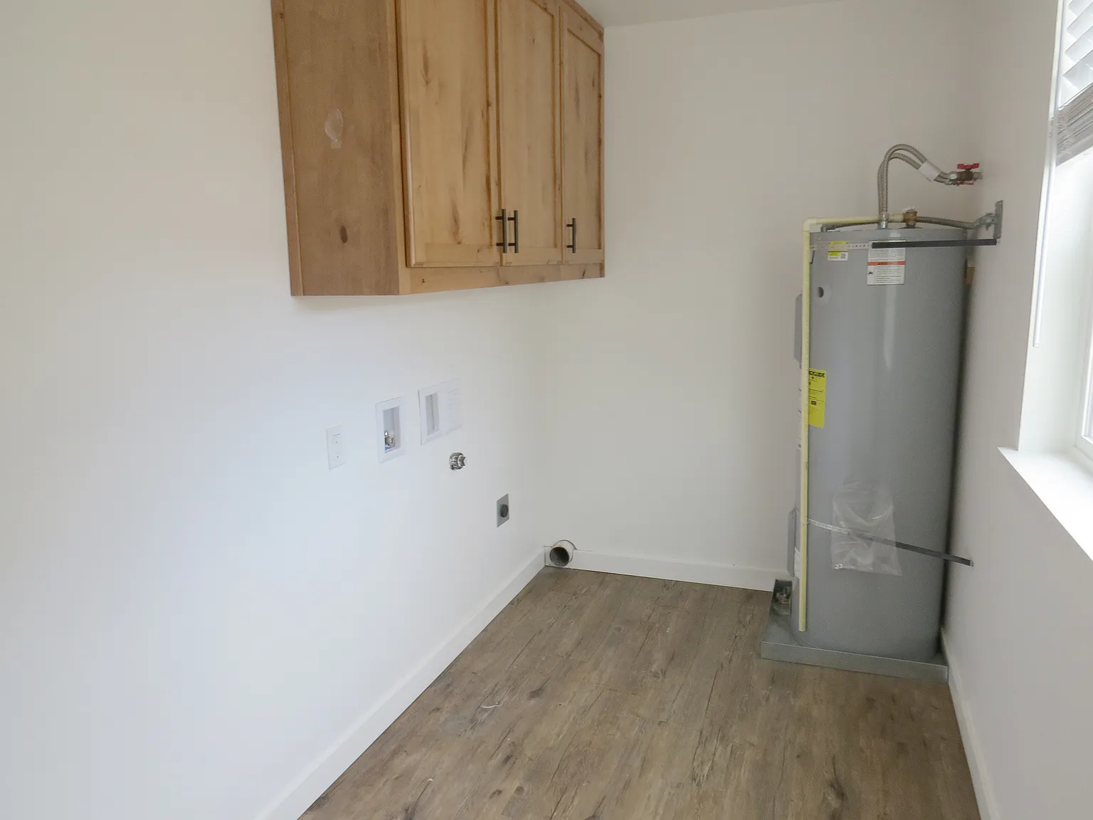 2 bed, 858 sqft, $1,495 — Photo 3