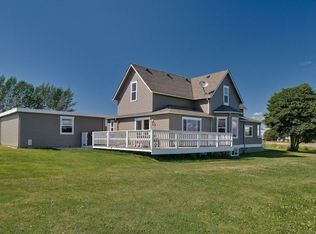 2777 Aldergrove Rd, Ferndale, WA 98248