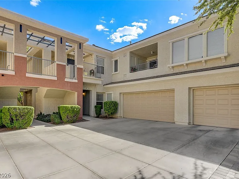 10611 Amber Ridge Dr #103 — Photo 1