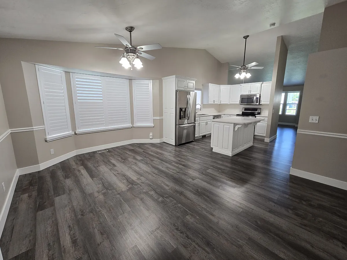 Building Photo - 5475 S Crossbow Cir