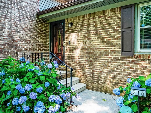 3rd image of 316 Forrest Park Ct NW