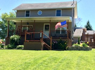 2400 W Fulliam Ave, Muscatine, IA 52761