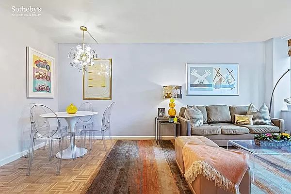1st image of 61 W 62nd St APT 16C