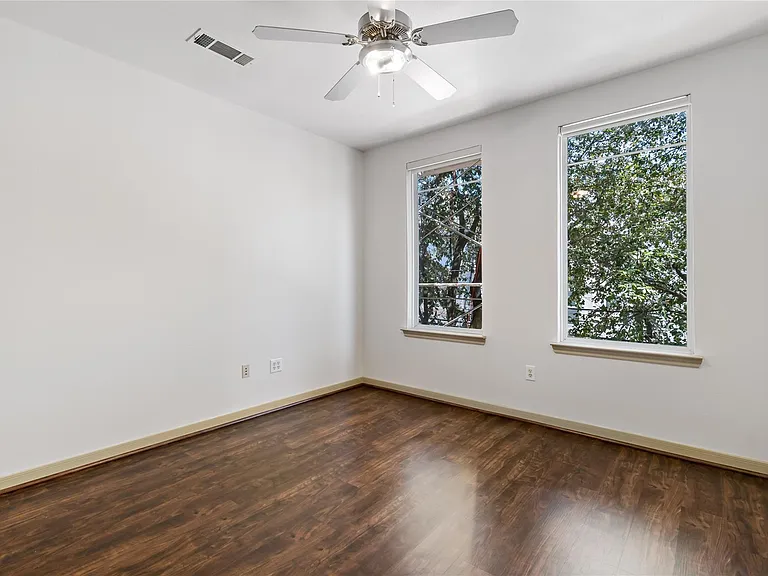 505 Jackson Hill St #103 — Photo 11
