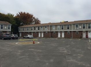 31 New Era Ct, Bridgeport, CT 06607