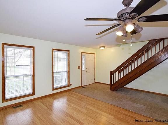 5th image of 2409 Deerfield Dr