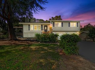 24621 Oro Valley Rd, Auburn, CA 95602