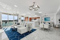 Lake Shore Dr-S2509-015.jpg