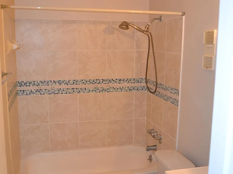 13735 Juniper Blossom Dr — Photo 11