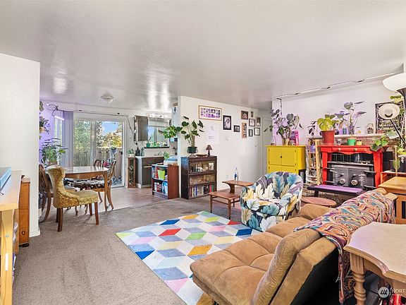 3rd image of 4214 62nd Street S
