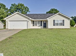 847 Damson Plum Ct, Spartanburg, SC 29301