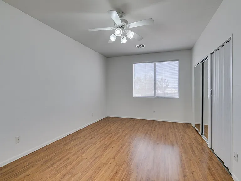 2760 Saigon Dr — Photo 12
