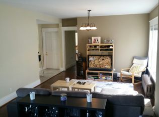182 Colvin Ave APT 3, Buffalo, NY 14216