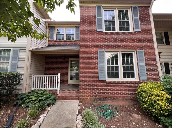 1829 N Winds Dr, Winston Salem, NC 27127