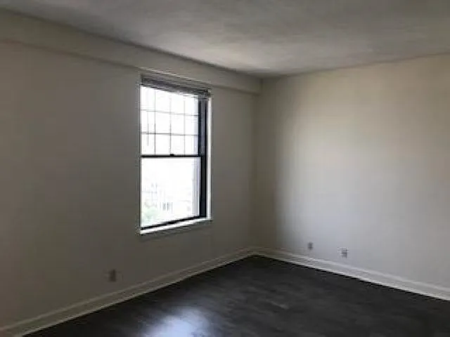 Studio, 1.0 bath, 474 sqft, $845 — Photo 2