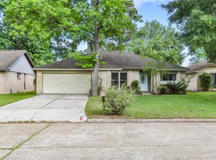 3735 Village Grove Dr, Humble, TX 77396