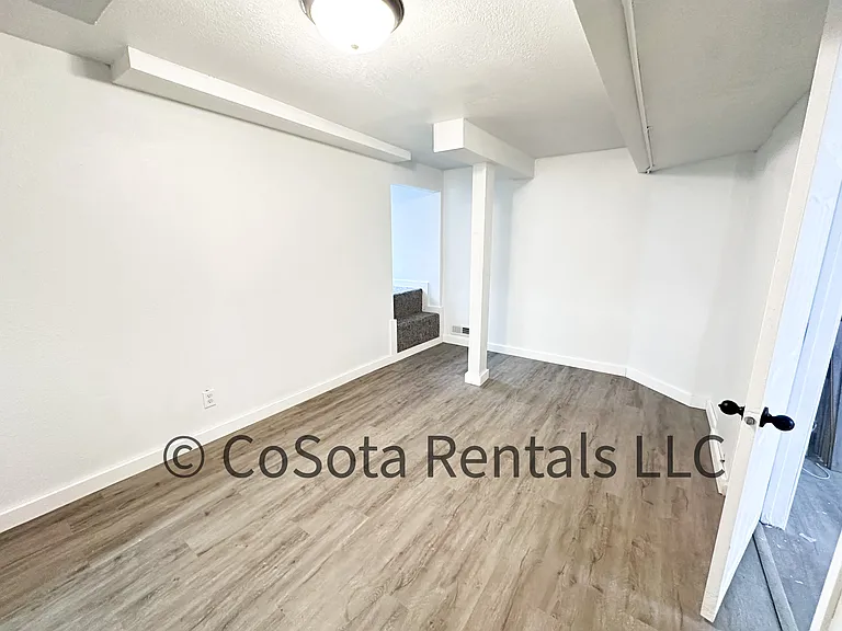 1023 N Riverfront Dr #3 — Photo 27