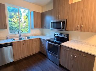 130 NE 109th Ave, Portland, OR 97220