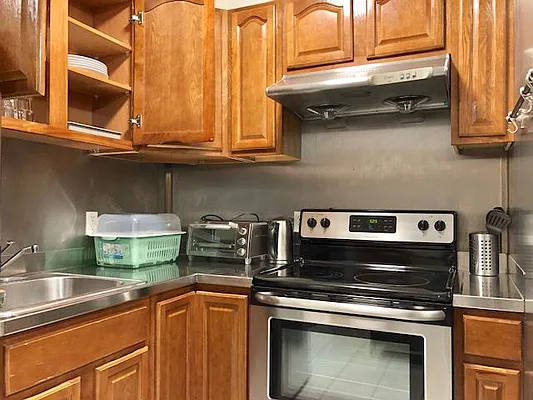 Rented by Matthew Gros-Werter, LREB  | media 36