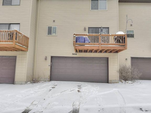 2nd image of 3608 Emily Ln #28