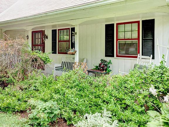 5th image of 797 Euclaire Ave