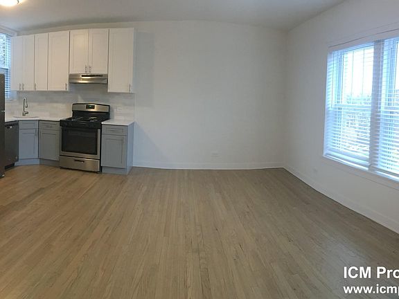 4th image of 5216 N Damen Ave #44