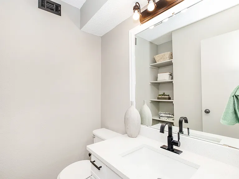 1717 S 7th St #221 — Photo 5