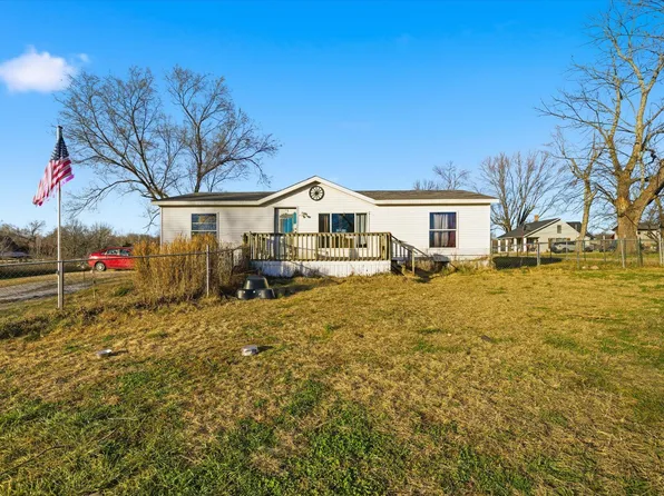 551 E Dunkle Street, Everton, MO 65646