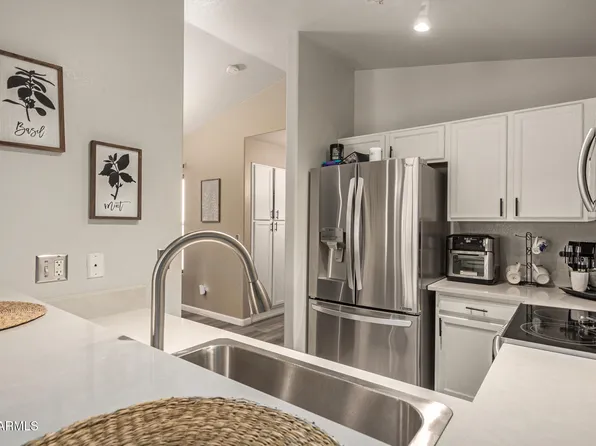 875 S NEBRASKA Street #69, Chandler, AZ 85225