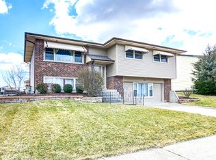 16611 Bristol Ln, Tinley Park, IL