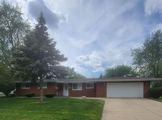 3461 Southfield Dr, Saginaw, MI 48601