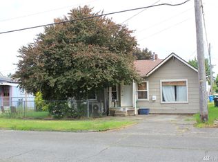 719 W 3rd St, Centralia, WA 98531