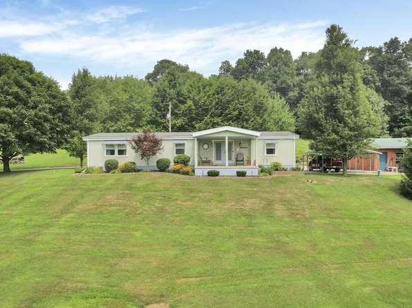 10366 Blacksnake Rd, Saint Louisville, OH 43071