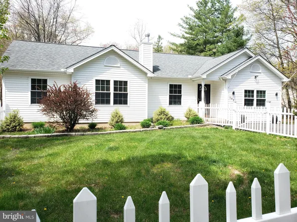 145 Buckhill Rd, Albrightsville, PA 18210