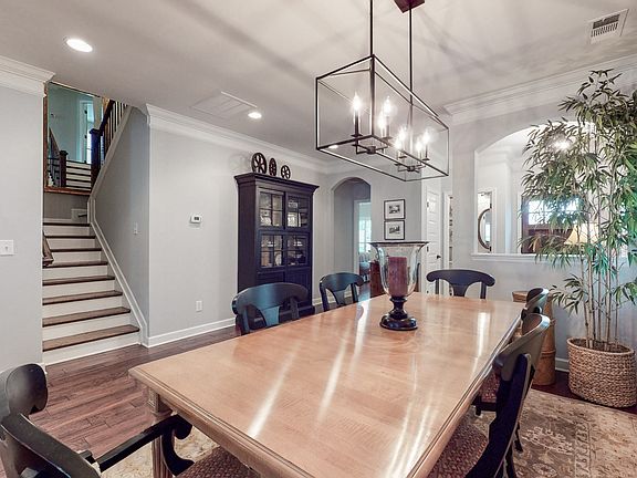 5th image of 216 Walden Village Ln #6