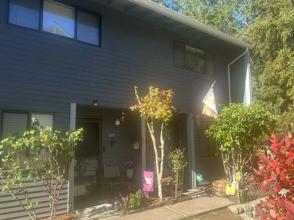 9725 Bristonwood Dr W #2-D, University Place, WA 98467