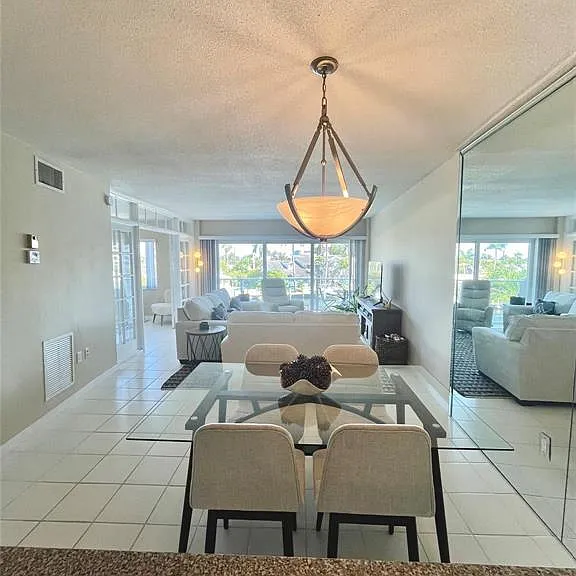 140 NE 28th Ave #305 — Photo 8
