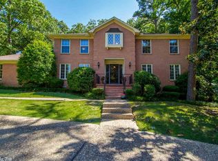 13924 Hinson Rd, Little Rock, AR 72212