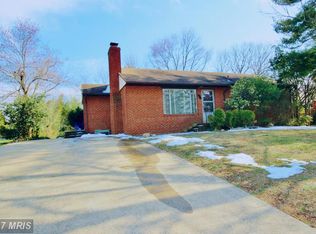 5605 Magnolia Ln, Alexandria, VA 22311