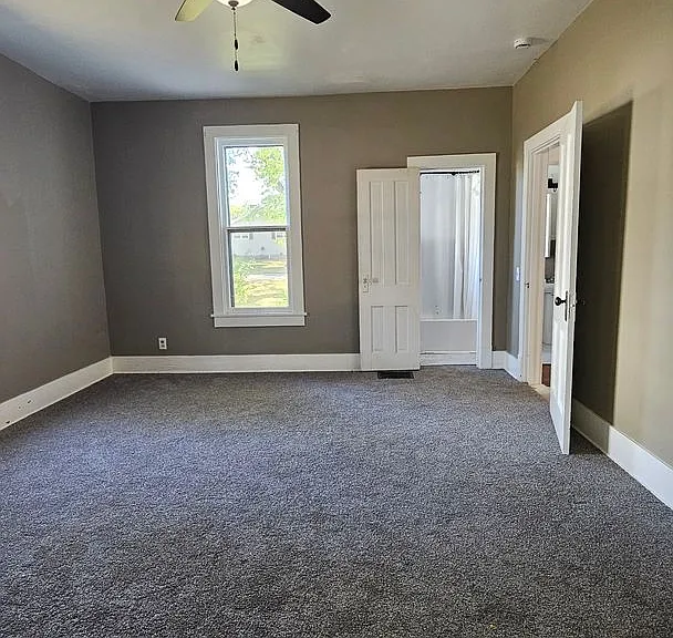 415 N Maple Ave — Photo 14