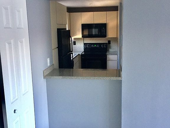 Breakfast bar
