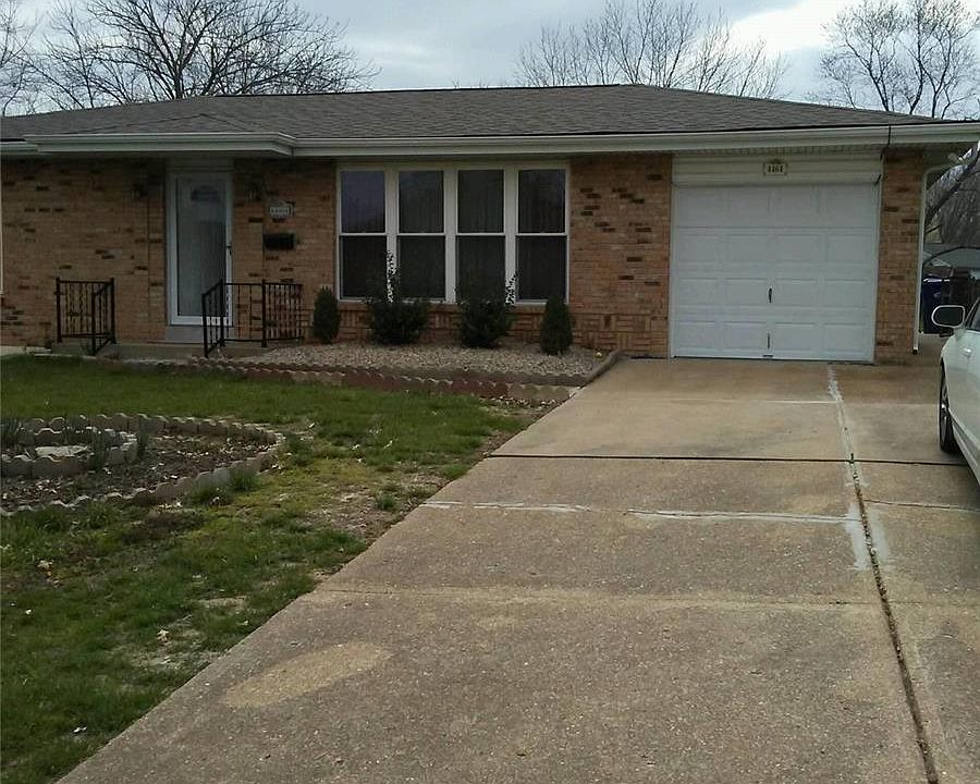 1st image of 4464 Hoffmeister Ave