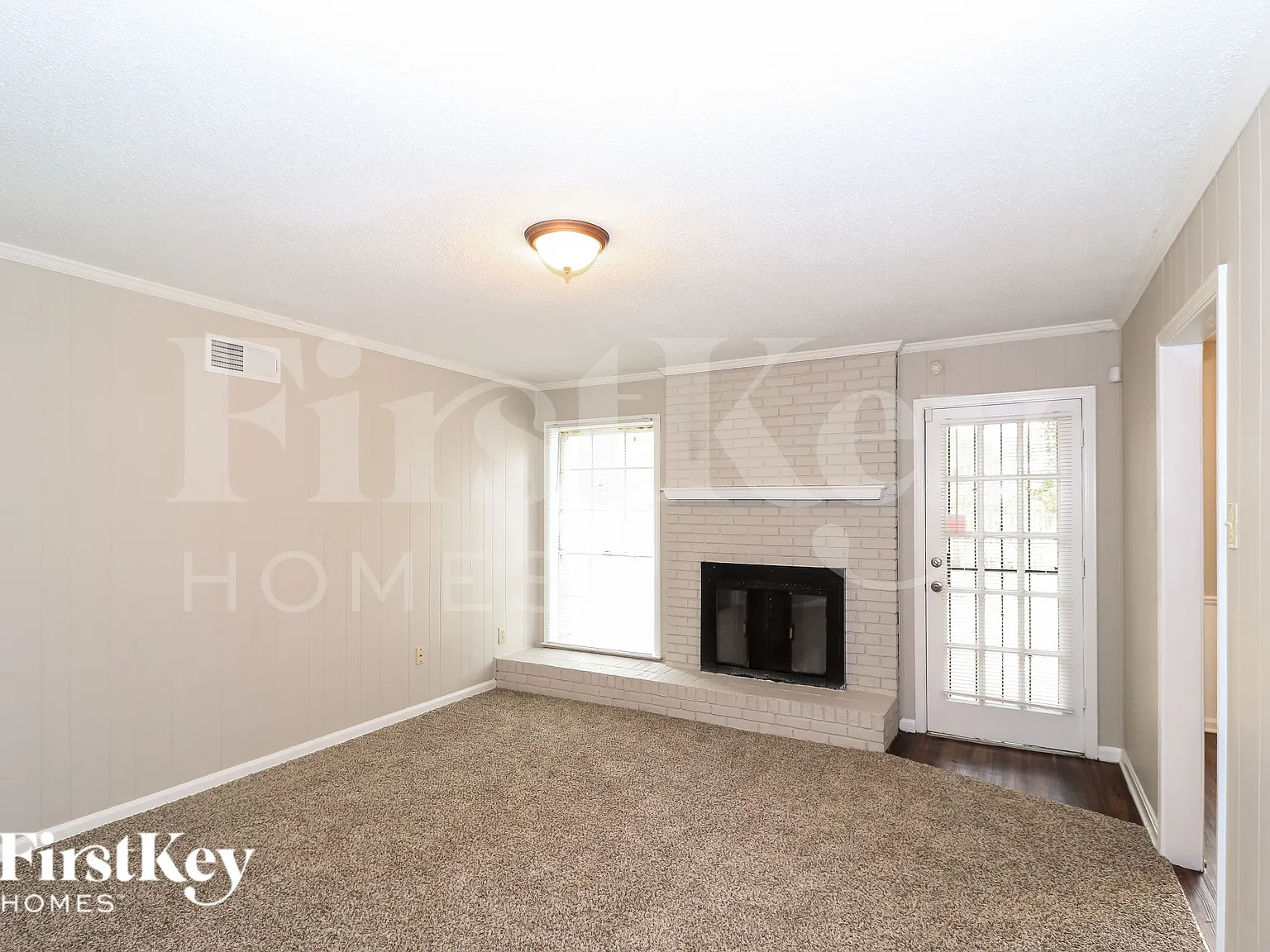 3 bed, 2.0 bath, 1651 sqft, $1,440 — Photo 3
